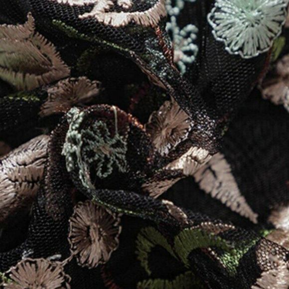 Romantic Floral Embroidered Sheer Lace Bodysuit - BLACK - Picture 7 of 7